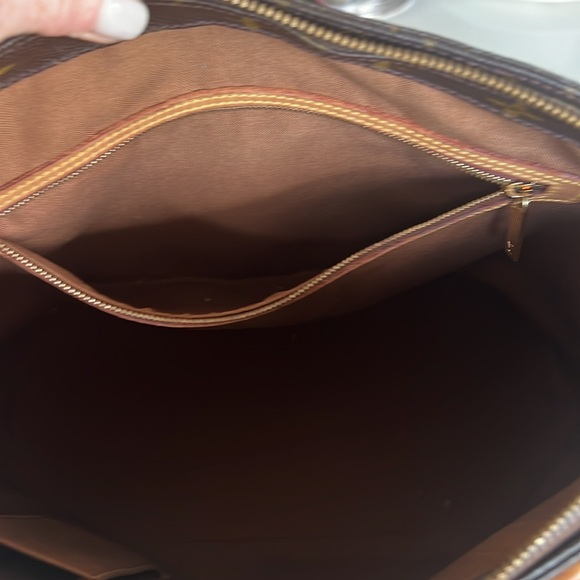 Authentic LV Cabas Mezzo Shoulder Tote Bag - Picture 10 of 16